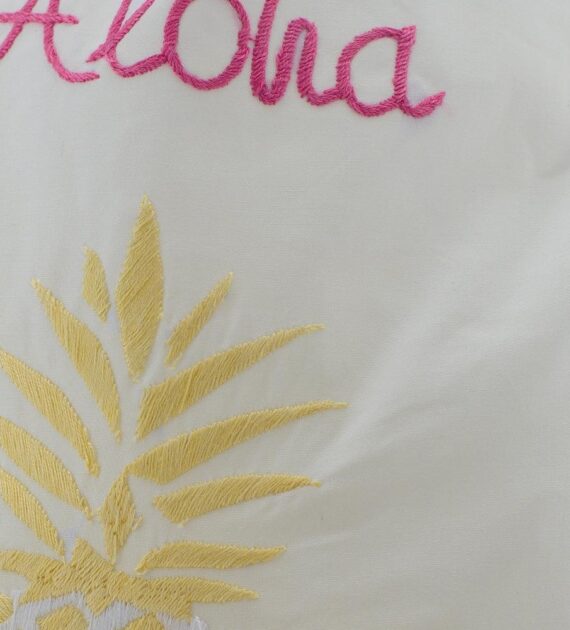 「Aloha」パイナップル刺繍入りトラベル巾着 - Image 4
